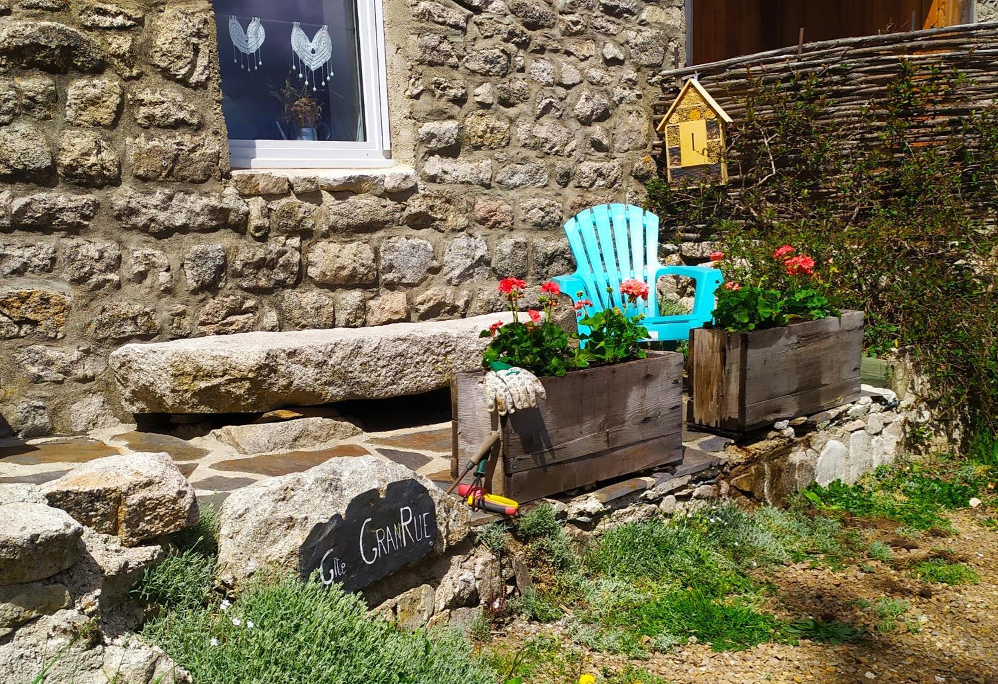 Gites La Boletiere Saint-Étienne-du-Valdonnez Rom bilde